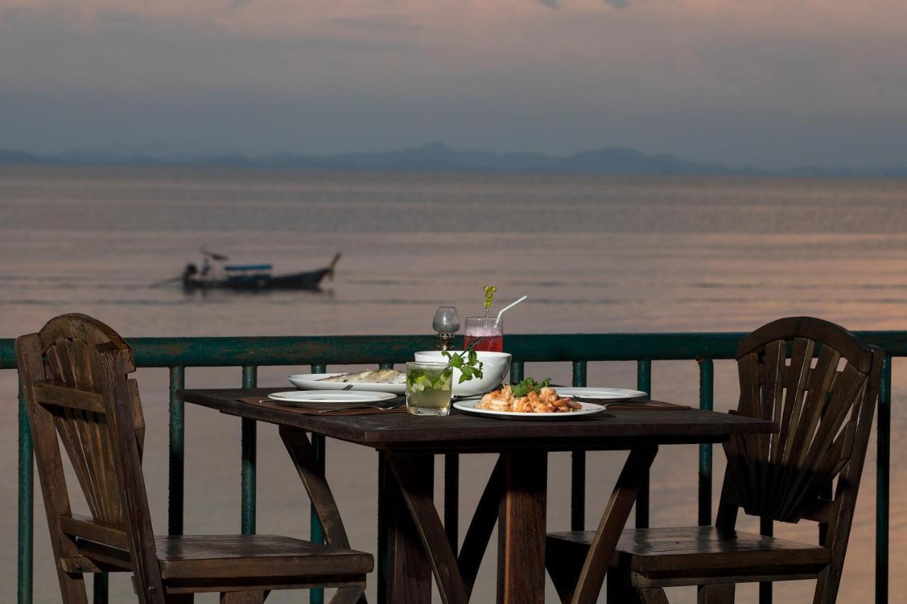 Hotel The Cove Phi Phi Pokoj fotografie